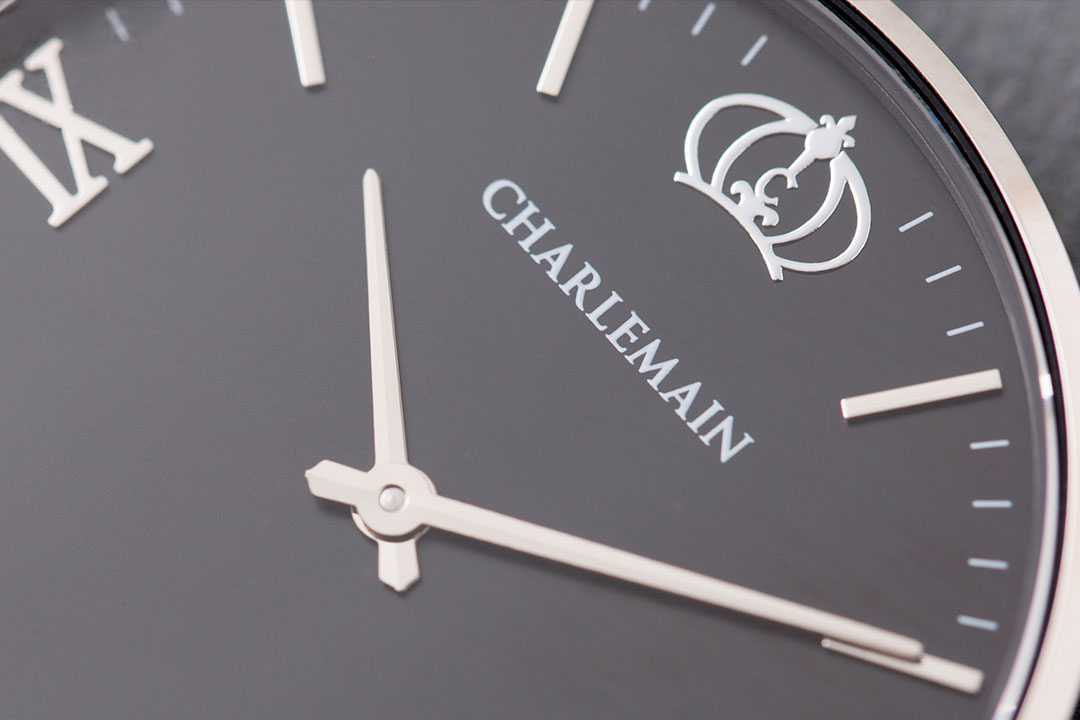 Industrial-photography-of-the-clock